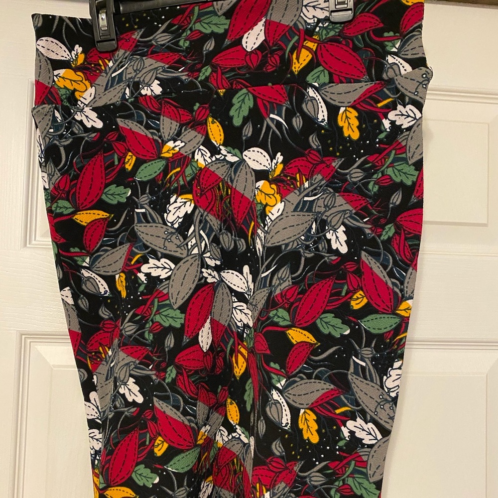 LulaRoe Cassie